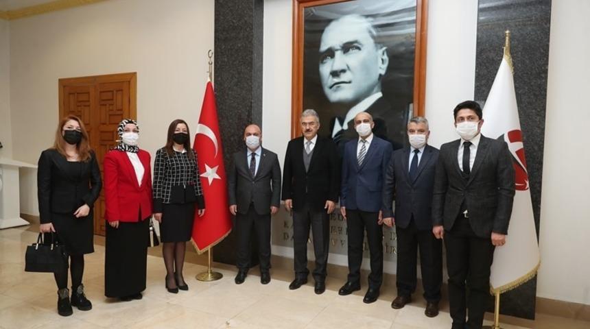 Vali Ayyıldız, öğretmenleri kabul etti