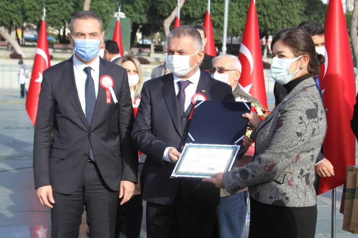 Antalya&rsquo;da &Ouml;ğretmenler G&uuml;n&uuml; etkinliği