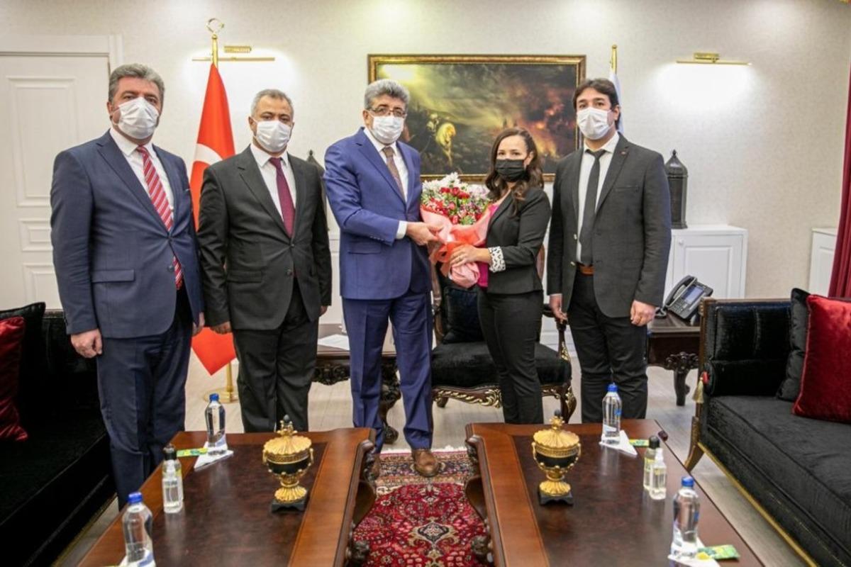 Vali Bilmez, &ouml;ğretmenlerle telekonferans aracılığıyla g&ouml;r&uuml;şt&uuml;