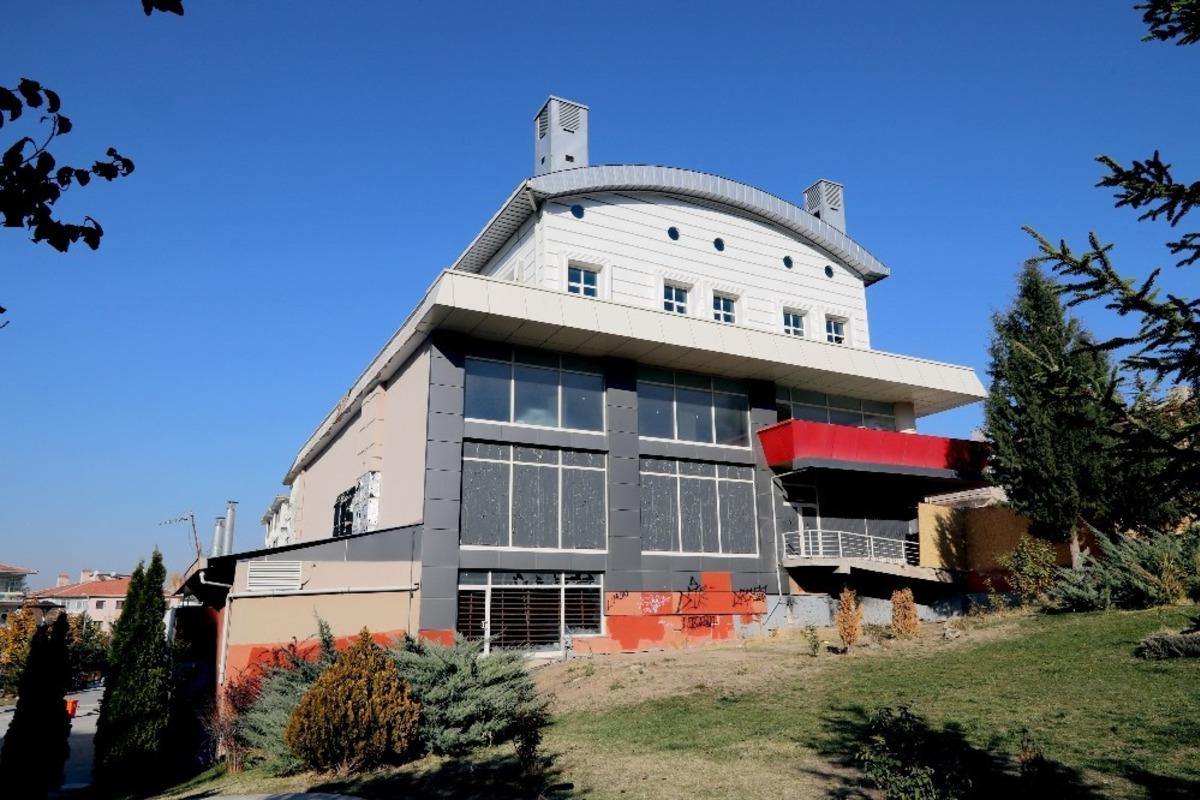 Aşık Veysel Engelsiz Yaşam Merkezinde &ccedil;alışmalar başladı