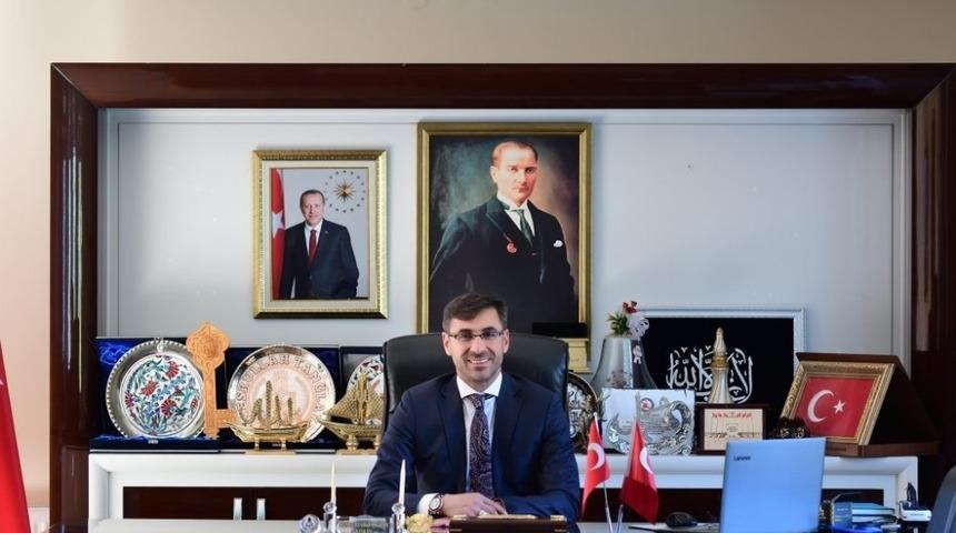 Başkan Tanğlay&rsquo;dan &Ouml;ğretmenler G&uuml;n&uuml; mesajı