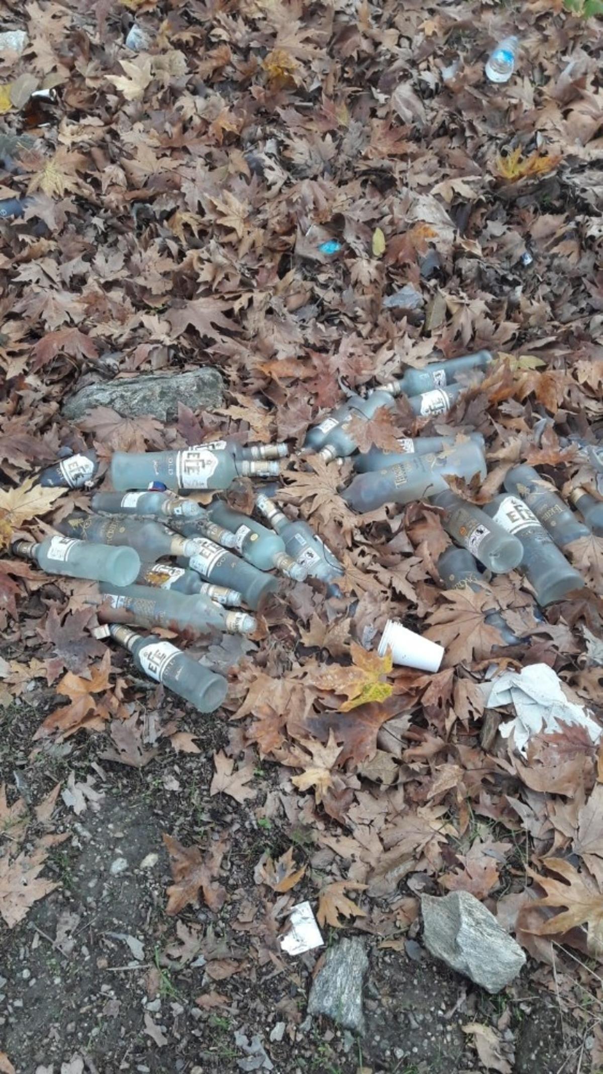 Buldan&rsquo;da ortalığa atılan &ccedil;&ouml;pler, &ccedil;irkin manzaraya sebep oldu