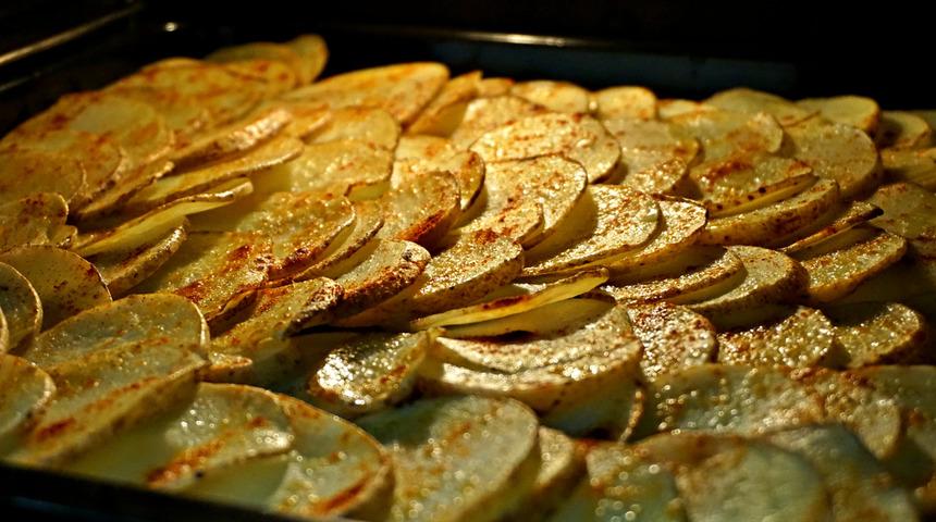 Ezber bozan patates tarifi! Çıtır çıtır kızarmış patates için...