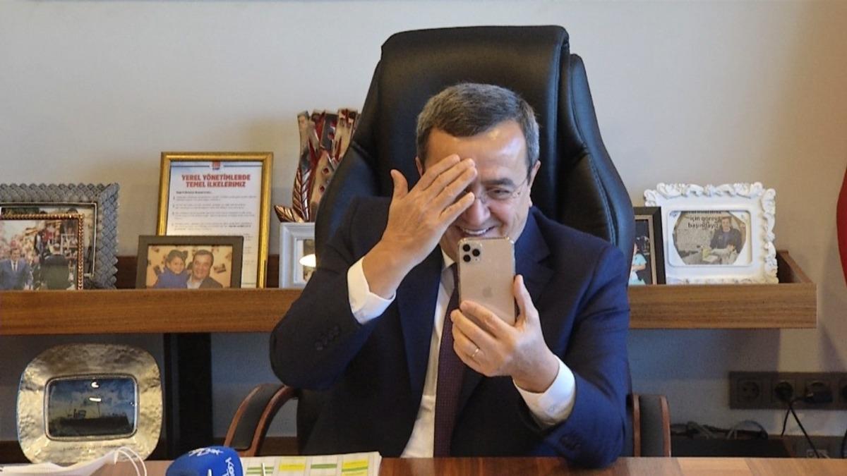 Başkan Batur&rsquo;dan &ouml;ğretmenine &lsquo;pandemiye &ouml;zel&rsquo; kutlama