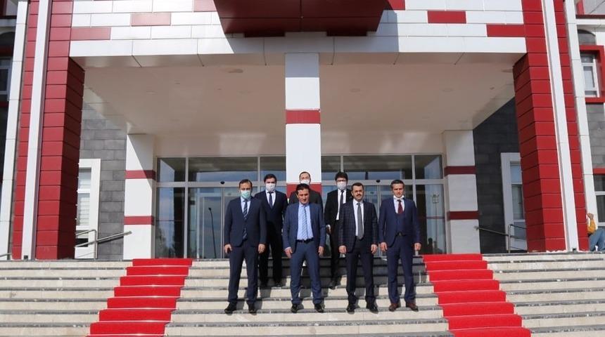 Diyarbakır Cumhuriyet Başsavcısı Yavuz Lice&rsquo;de incelemelerde bulundu