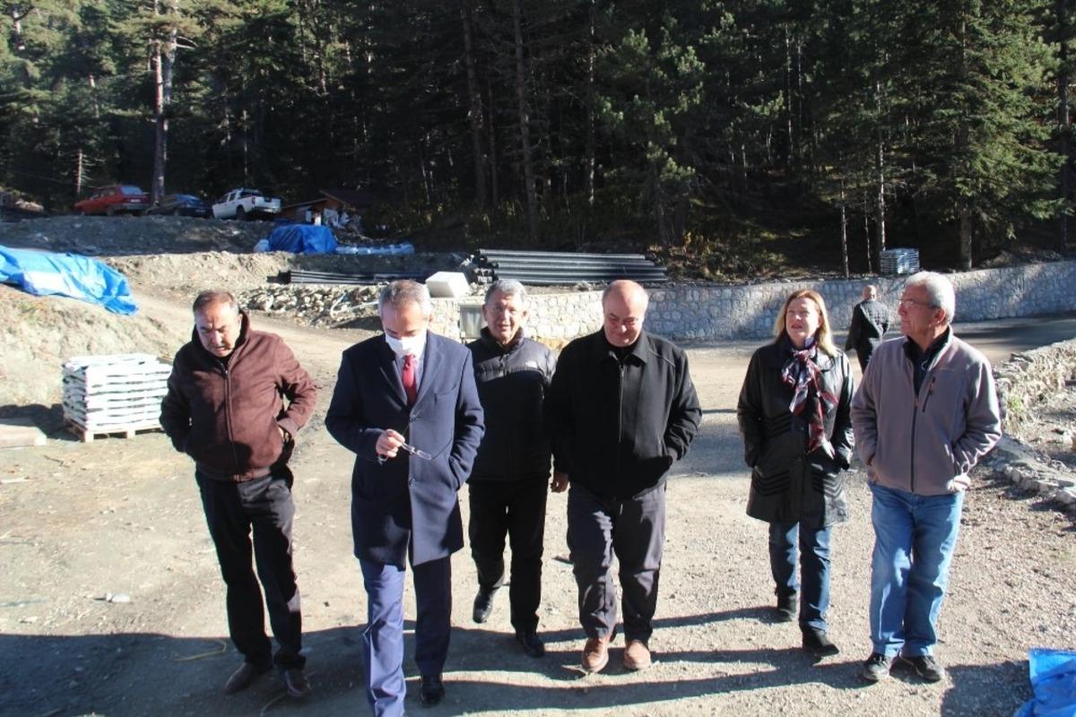 Dipsiz G&ouml;l&rsquo;de &ccedil;alışmalar aralıksız s&uuml;r&uuml;yor