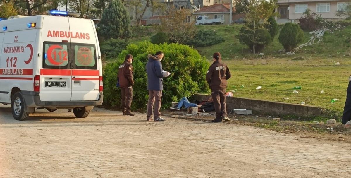 Sokaklarda yaşayan adam &ouml;l&uuml; olarak bulundu