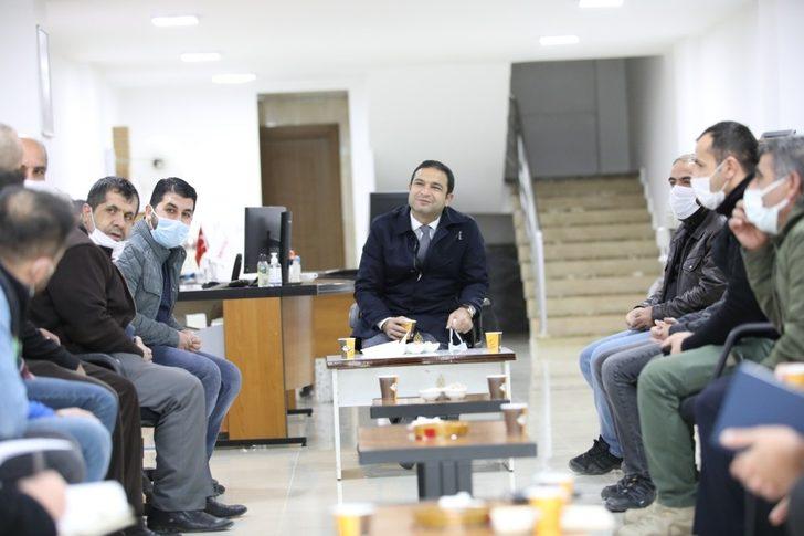 Başkan Vekili Aslan çalışmaları denetleyerek esnafı dinledi G2