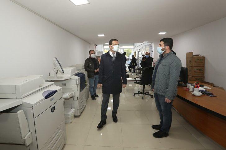 Başkan Vekili Aslan çalışmaları denetleyerek esnafı dinledi G4