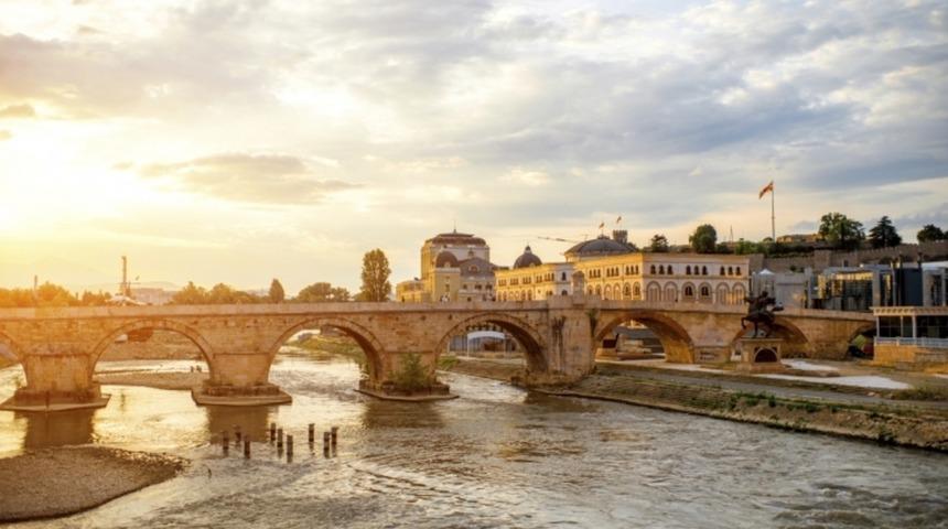 &Uuml;sk&uuml;p Gezi Rehberi