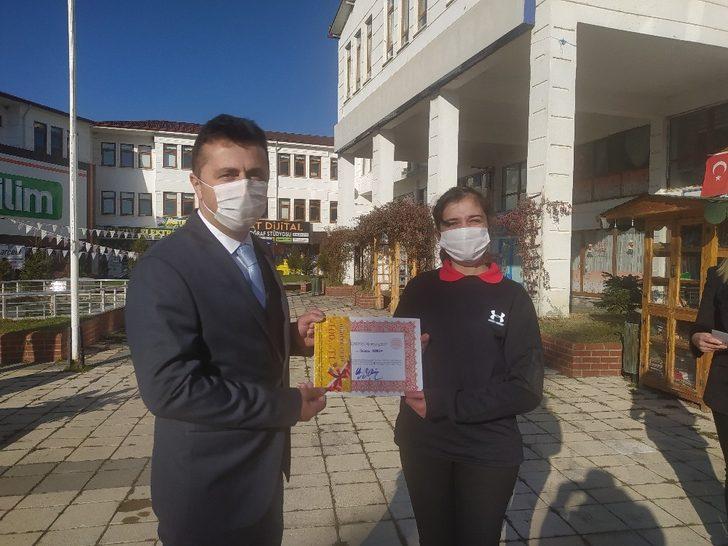 Daday’da Öğretmenler Günü kutlandı G2