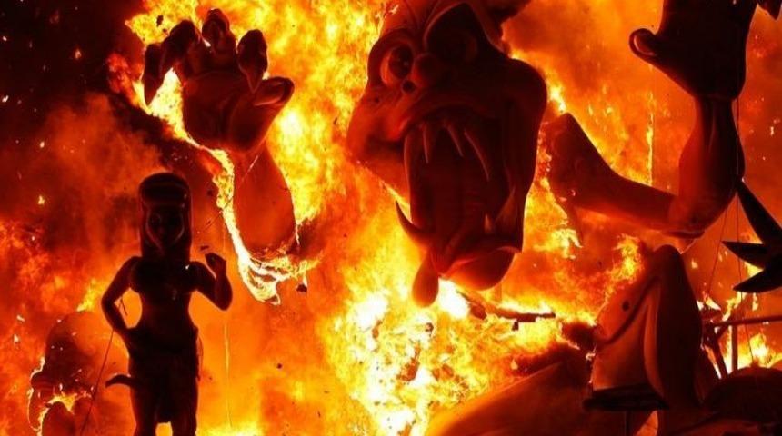 İspanyolların Koca Bir Şehri Ateşe Verdikleri Çılgın Festival: Las Fallas