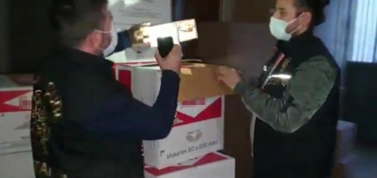 Okul &ccedil;evrelerinde ka&ccedil;ak sigara satışı yapan ş&uuml;phelilere operasyon