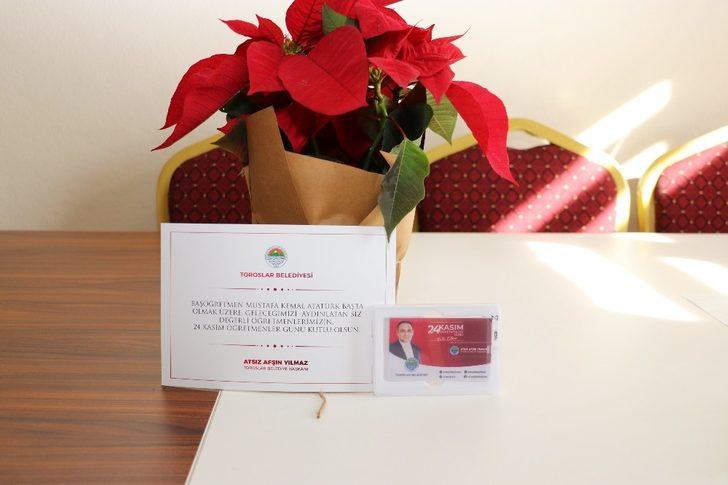 Başkan Yılmaz’dan öğretmenlere çiçek G2