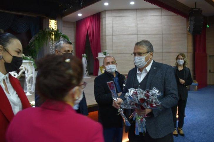 Yunusemre Belediyesi 24 Kasım’da öğretmenleri unutmadı G2