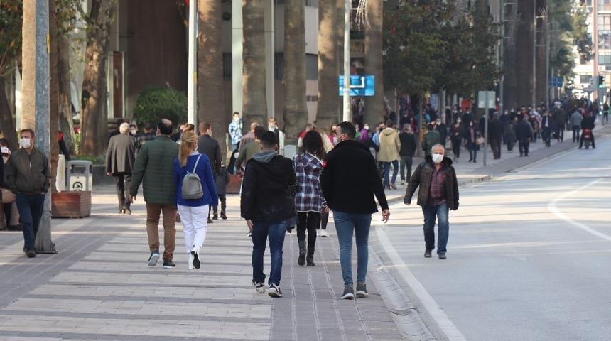 Denizli&rsquo;de 134 kişi karantina kurallarına uymayarak ceza yedi