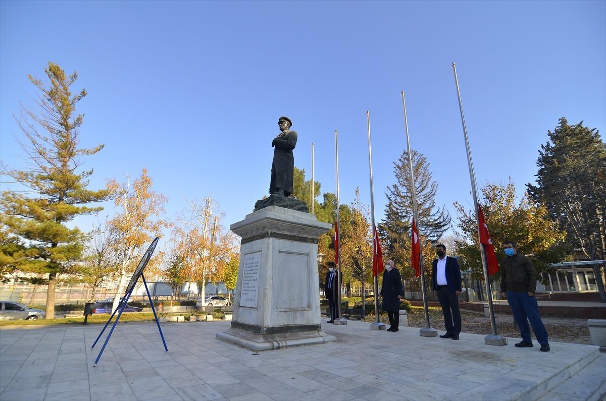 24 Kasım &Ouml;ğretmenler G&uuml;n&uuml; kutlandı