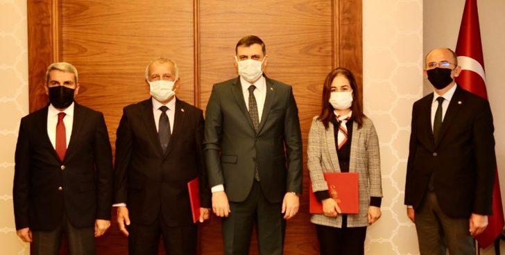 Çorum’da öğretmenler günü kutlamaları G4