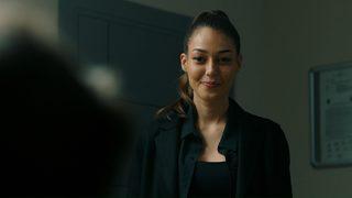 Alev Alev 4. yeni bölüm ön izleme sahnesi yayınlandı! Rüya'nın o sözleri Ömer'i etkiliyor!