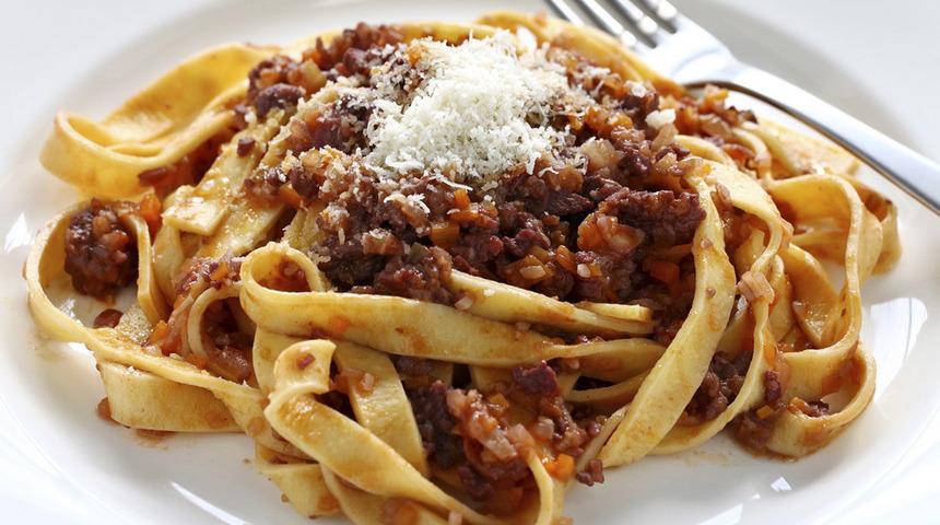 Bolognese Soslu Tagliatelle nasıl yapılır? İşte MasterChef bolognese soslu tagliatelle tarifi, malzemeleri ve püf noktası