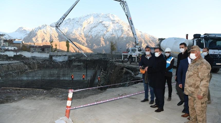 Vali Akbıyık, jandarma sosyal tesisinin temelini attı