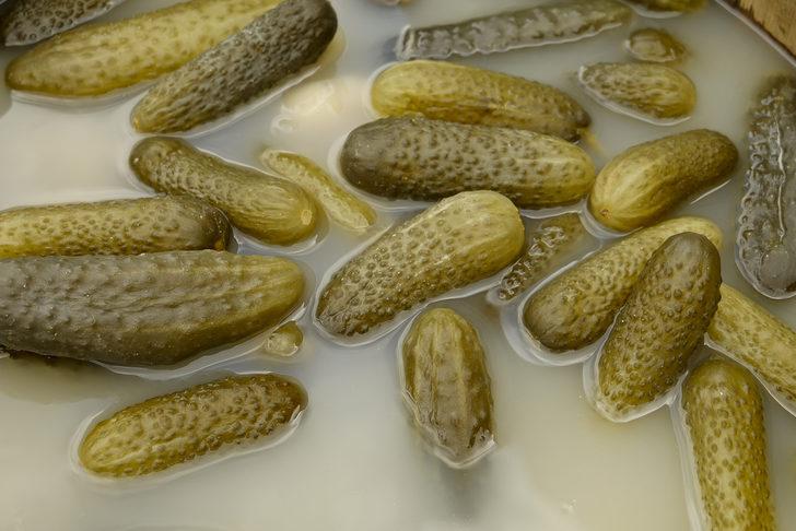 Kütür kütür, erimeyen bir turşu için bu 10 kurala dikkat