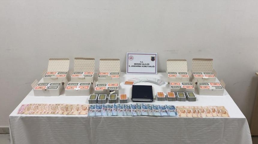 Mersin'de kumar oynarken yakalanan 11 kişiye 56 bin lira ceza verildi