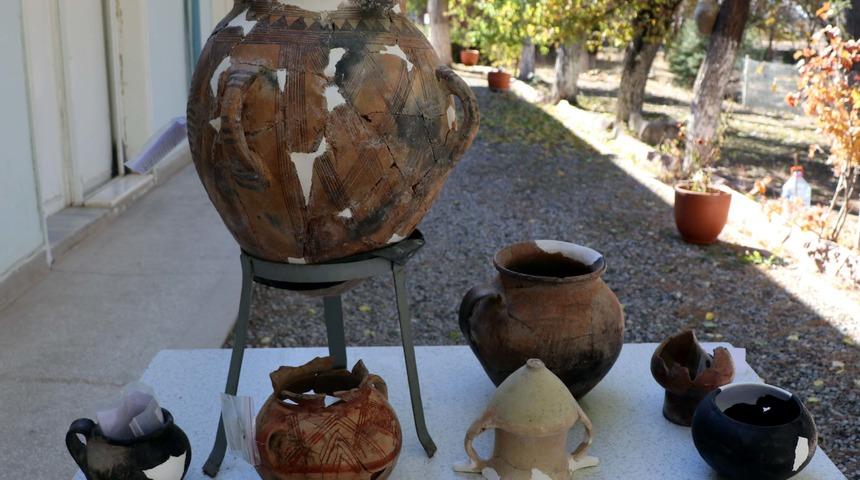 Tam 4 bin 200 yıllık! Kültepe'de mezar küpü heyecanı