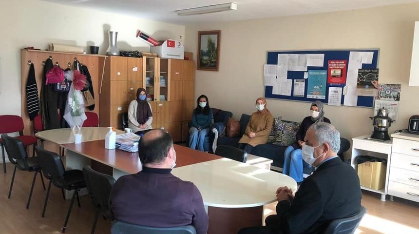 Başkan Yaman &ouml;ğretmeleri unutmadı