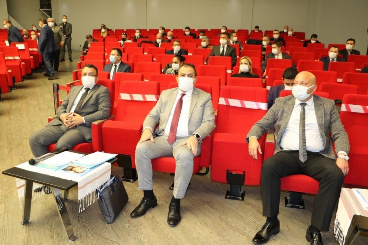 Başkan Erg&uuml;n, alt ve &uuml;styapı m&uuml;jdelerine devam etti