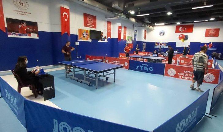 Kayseri Büyükler Masa Tenisi İl birinciliği yapıldı G2