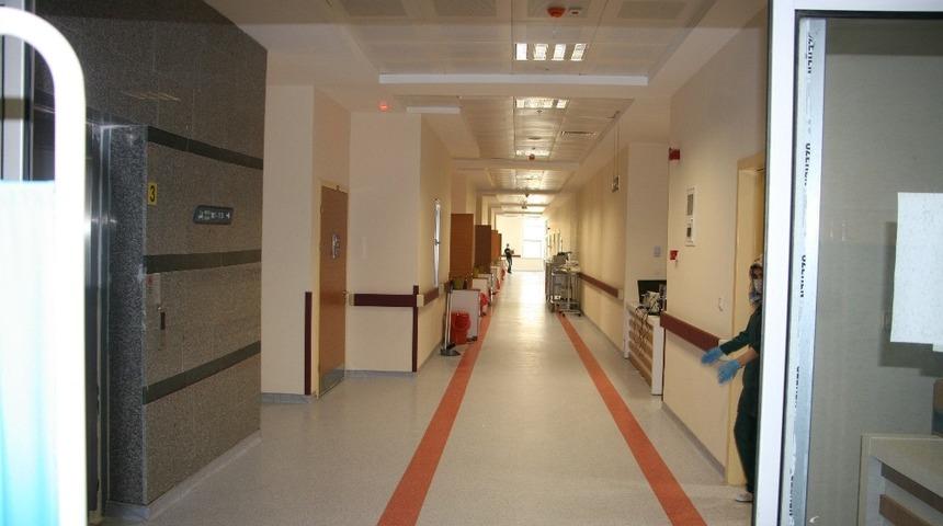 Silvan&rsquo;da 25 kişinin korona vir&uuml;s testi pozitif &ccedil;ıktı