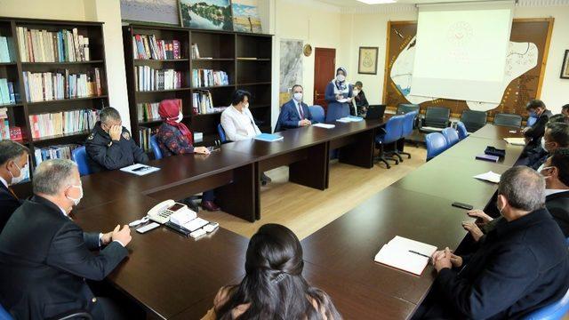 Develi’de kadına yönelik şiddet toplantısı yapıldı