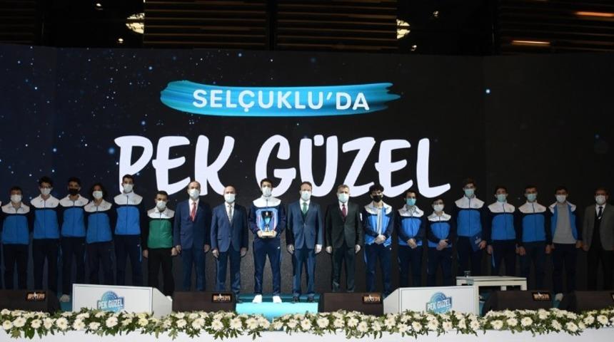 Sel&ccedil;uklu&rsquo;da şampiyonlar yetişecek