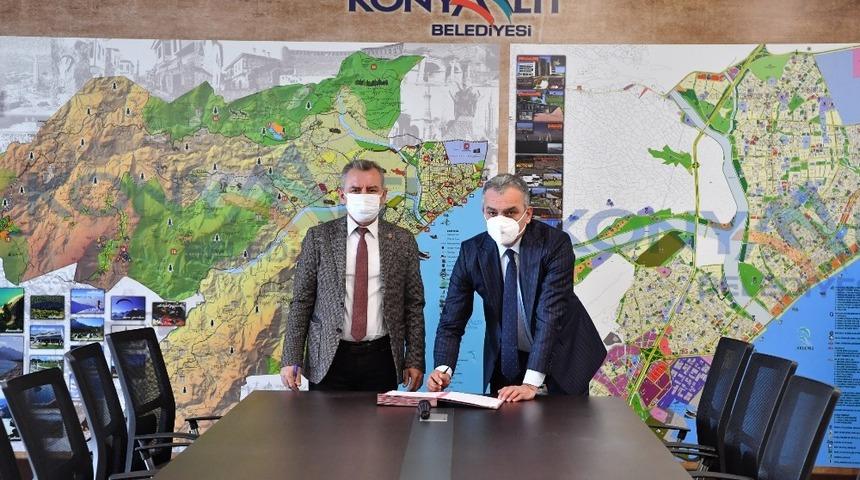 Bakanlık, belediye ve barodan &lsquo;Şiddet &Ouml;nleme Merkezi&rsquo; protokol&uuml;