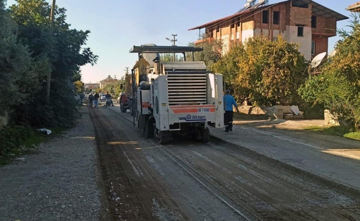 Fethiye Esenk&ouml;y yolu asfaltlanıyor