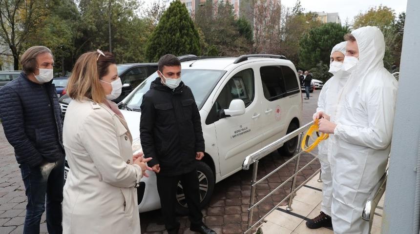 Başkan Hürriyet, filyasyon ekibini ziyaret etti