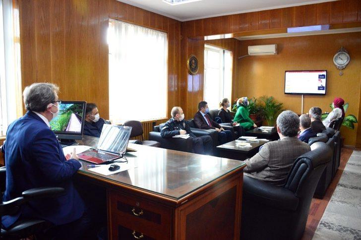 Karasu’da kadınlara şiddete karşı KADES tanıtıldı G2