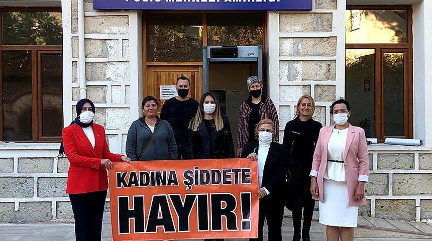 Başkan Karataş: "Şiddete maruz kalan hiçbir kadın yalnız değildir"