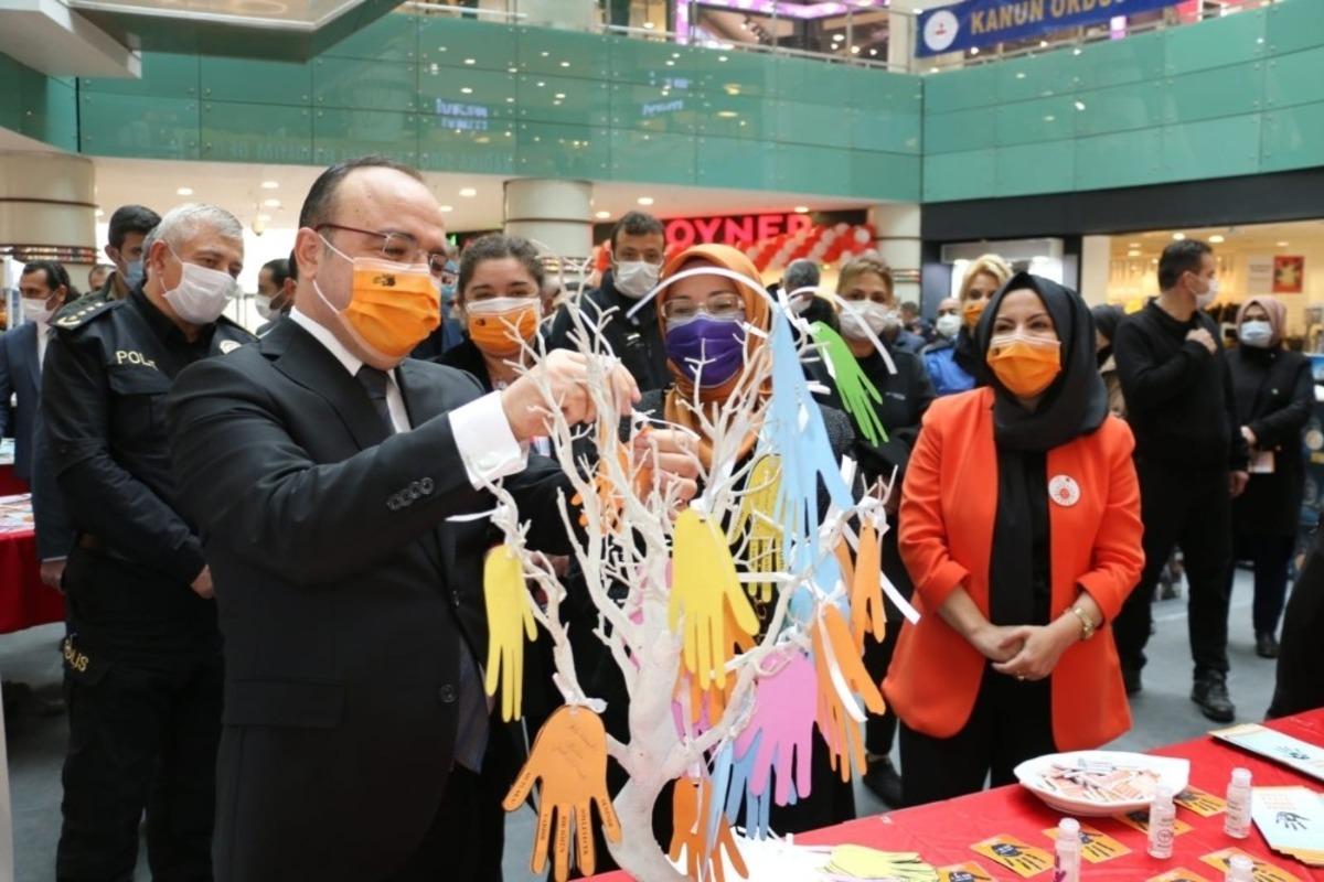 Elazığ&rsquo;da "Kadına Şiddete Hayır" etkinliği