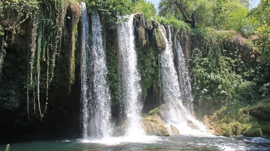 D&uuml;den Şelalesi&rsquo;nde su seviyesi &ouml;l&ccedil;&uuml;mleri başladı