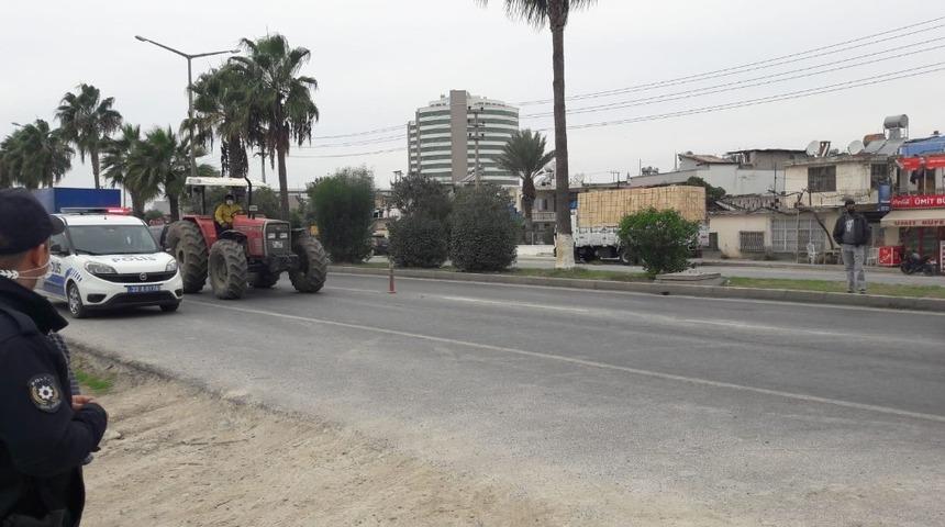 Kamyonun &ccedil;arptığı &ccedil;ocuk &ouml;ld&uuml;