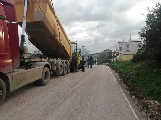 Gebze Belediyesi Fen İşleri Ekipleri çalışmalarına ara vermiyor