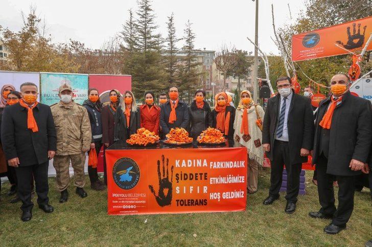 İpekyolu’nda gökyüzüne turuncu balonlar bırakıldı G5