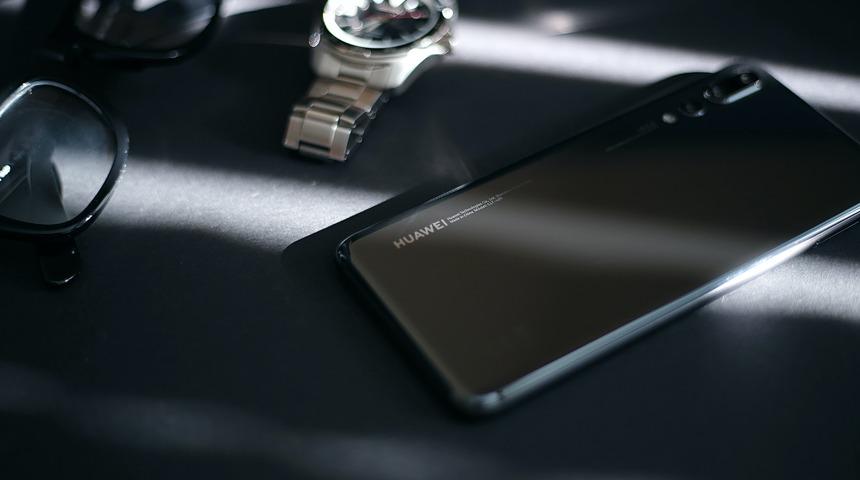 Huawei P50 Pro tasarımından ilk görsel!