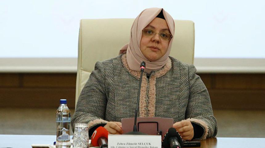 Bakan Zehra Zümrüt Selçuk koronavirüsü yendi