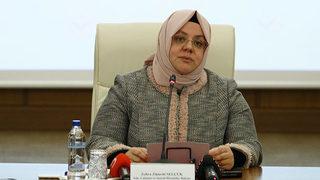 Bakan Zehra Zümrüt Selçuk koronavirüsü yendi