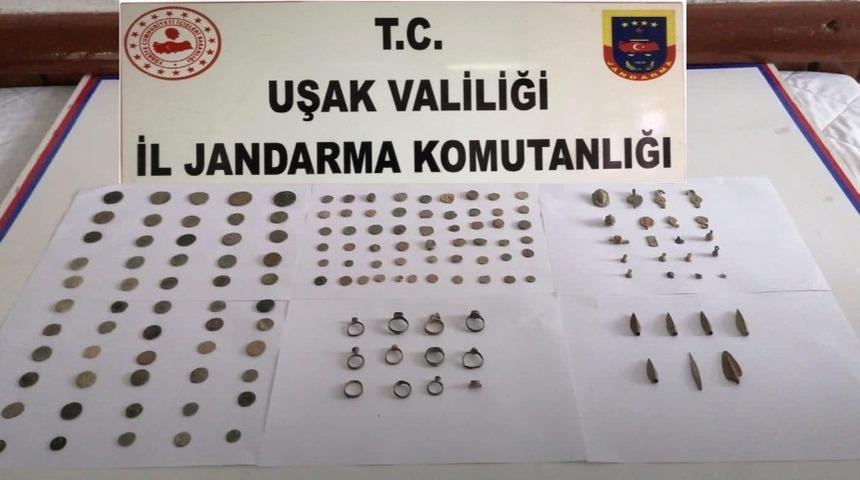 151 par&ccedil;a tarihi eser satılmadan ele ge&ccedil;irildi