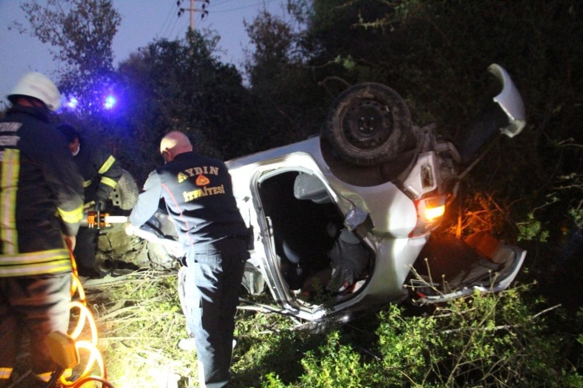 Virajı alamayan ara&ccedil; tarlaya u&ccedil;tu, s&uuml;r&uuml;c&uuml; hayatını kaybetti