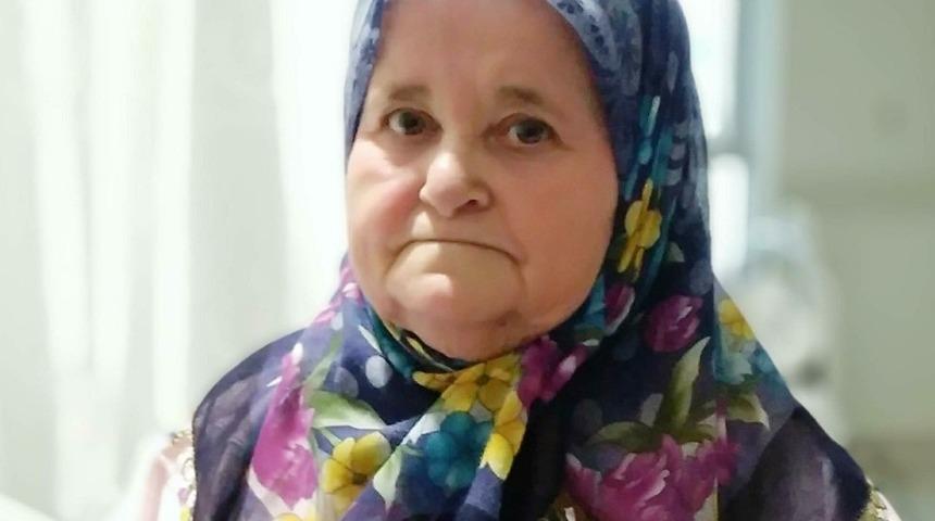 Karı-koca 1 hafta arayla korona virüse yenik düştü